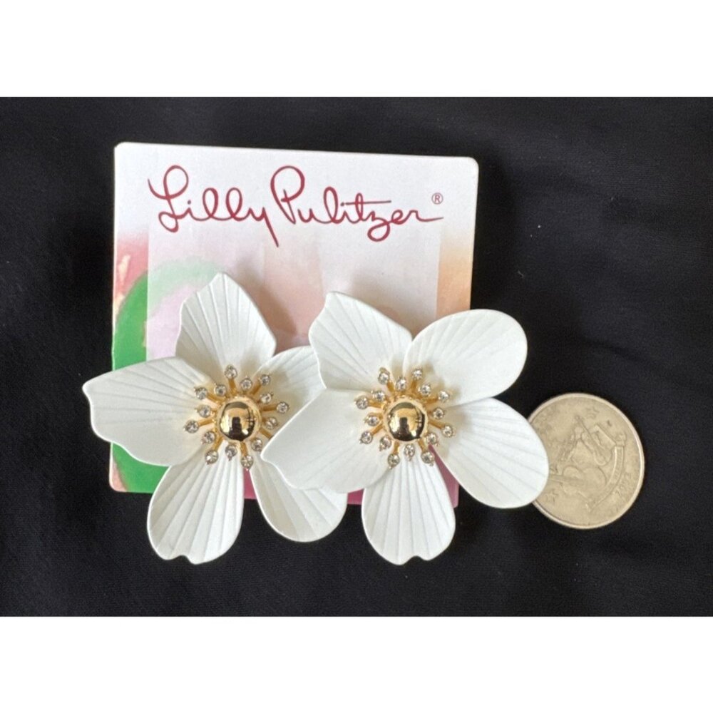 NWT Lilly Pulitzer Earrings White Goldtone Flower Pierced NEW